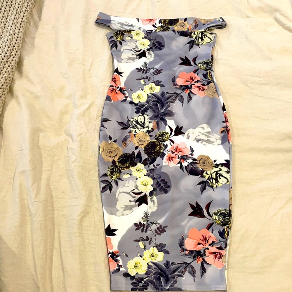 Midi dress